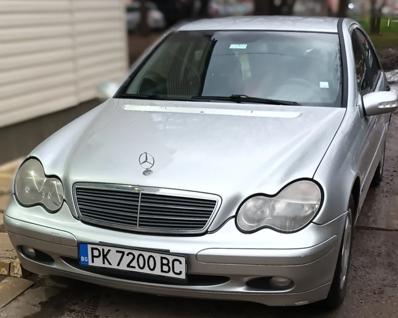 Mercedes-Benz C 200, снимка 1 - Автомобили и джипове - 47464538