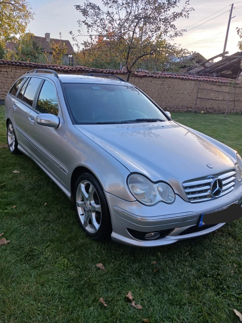 Mercedes-Benz C 200 Sport Edition, снимка 4 - Автомобили и джипове - 47693830