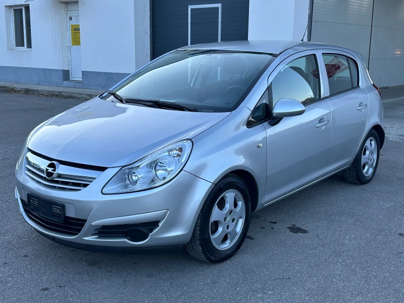 Opel Corsa 1.2i Италия, снимка 1 - Автомобили и джипове - 47895250