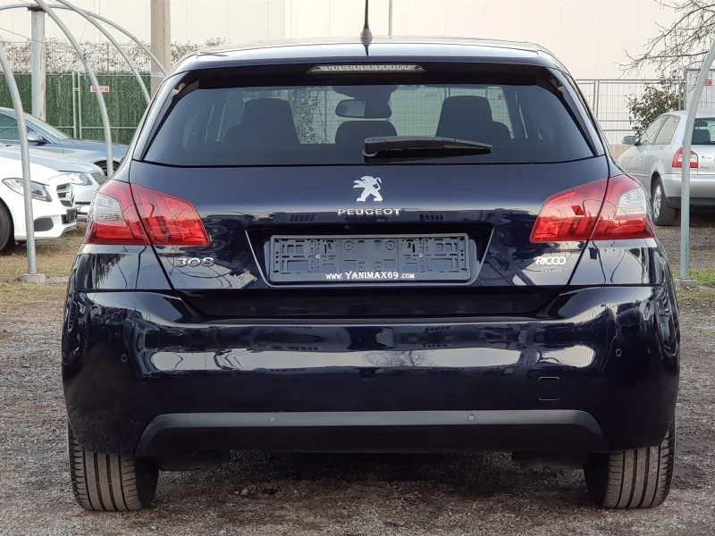 Peugeot 308 1.2 e-THP Allure, снимка 6 - Автомобили и джипове - 48235022