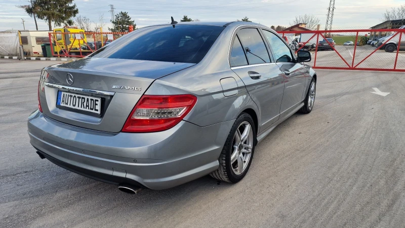 Mercedes-Benz C 320 AMG, снимка 5 - Автомобили и джипове - 48815448