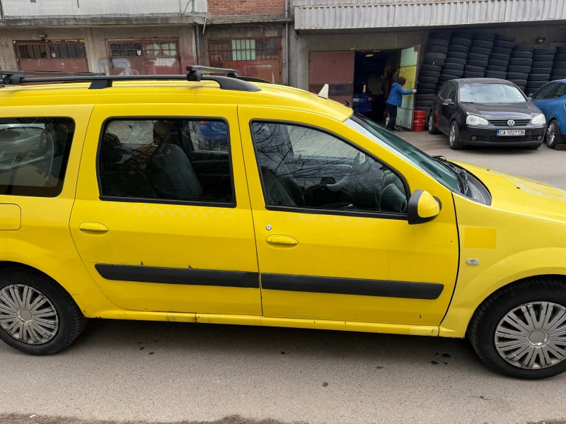 Dacia Logan Комби, снимка 4 - Автомобили и джипове - 49516530