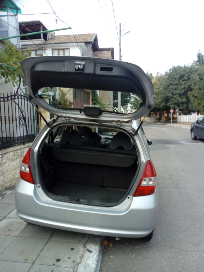 Honda Jazz, снимка 2 - Автомобили и джипове - 52898552