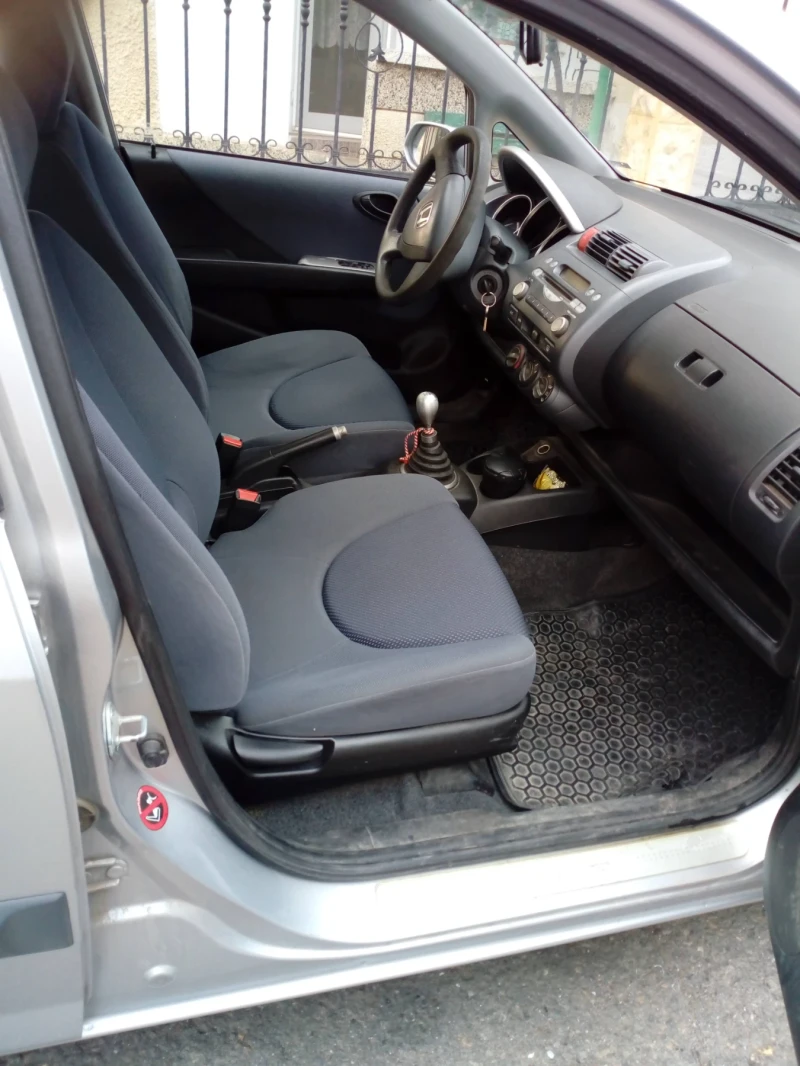 Honda Jazz, снимка 10 - Автомобили и джипове - 52898552