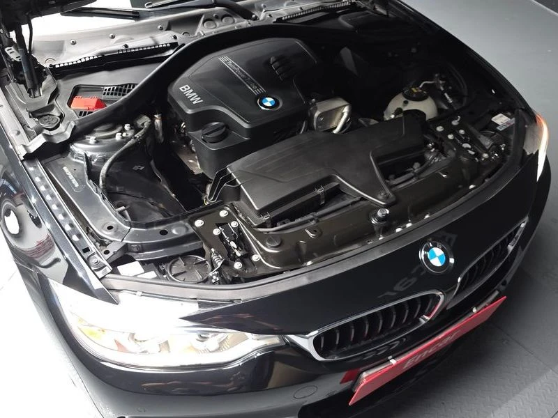 BMW 324 428i M Sport Coupe| 245к.с.| ВКЛ.ТЕХНОТЕСТ, снимка 5 - Автомобили и джипове - 55612694