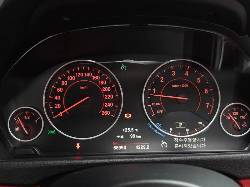 BMW 324 428i M Sport Coupe| 245к.с.| ВКЛ.ТЕХНОТЕСТ, снимка 7 - Автомобили и джипове - 55612694