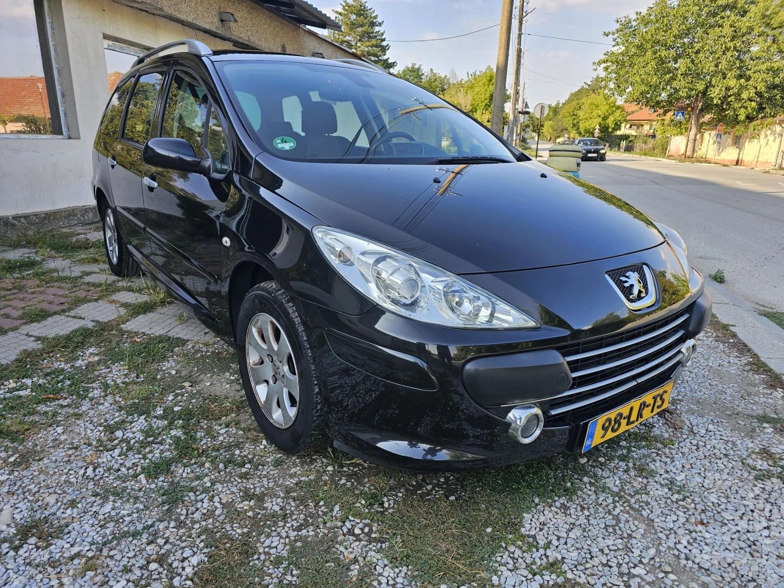 Peugeot 307 1.6i 2008g - изображение 4