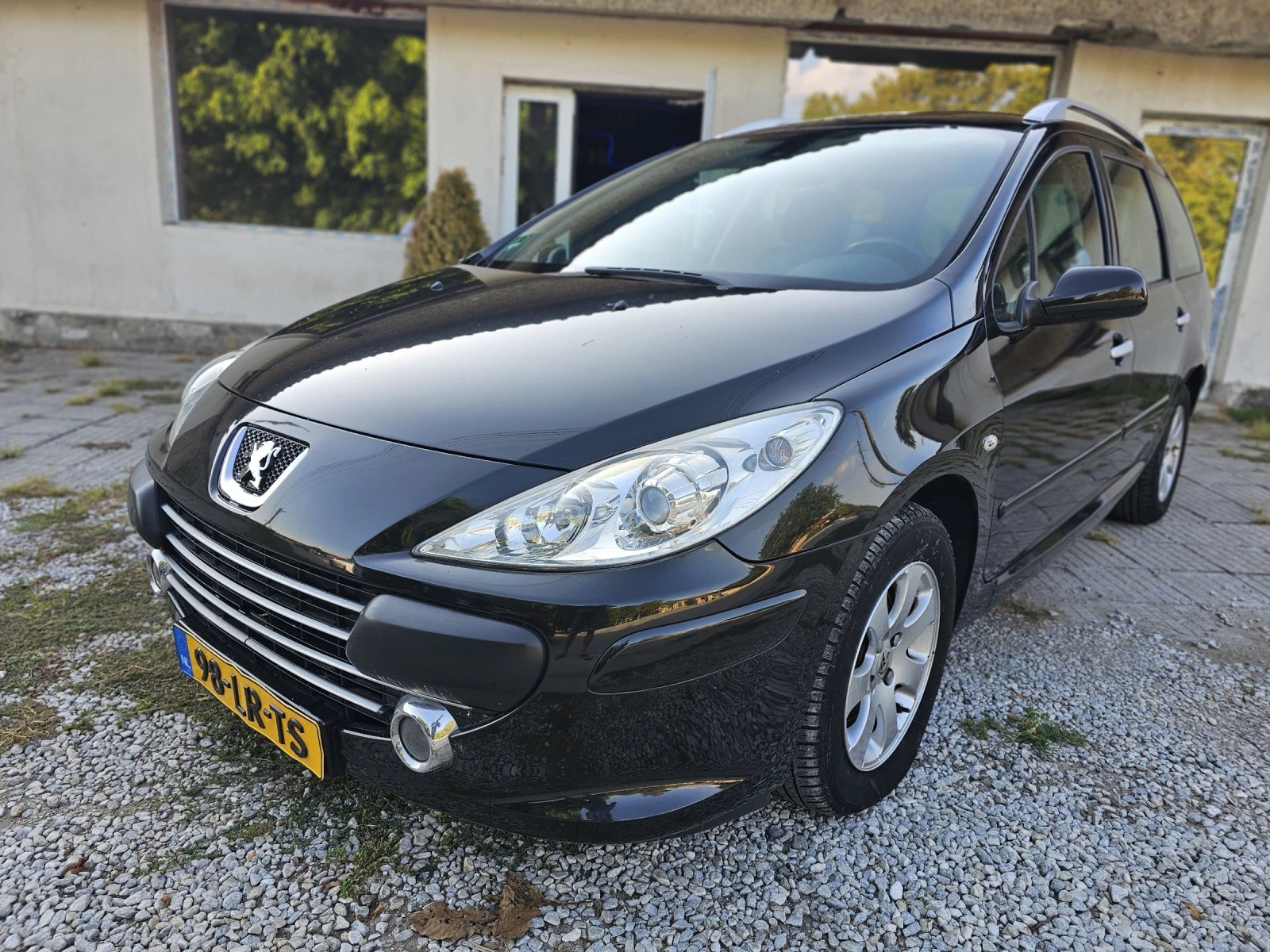 Peugeot 307 1.6i 2008g - изображение 2