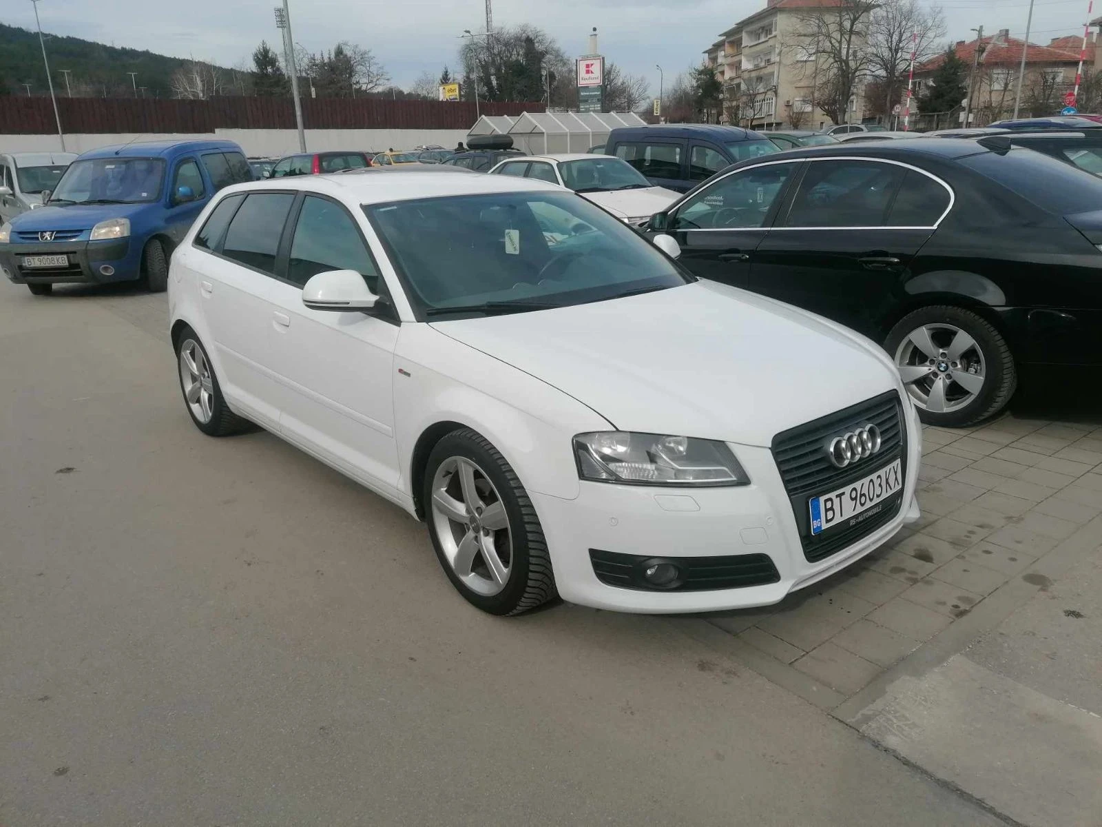 Audi A3 Sportback Sline - изображение 2