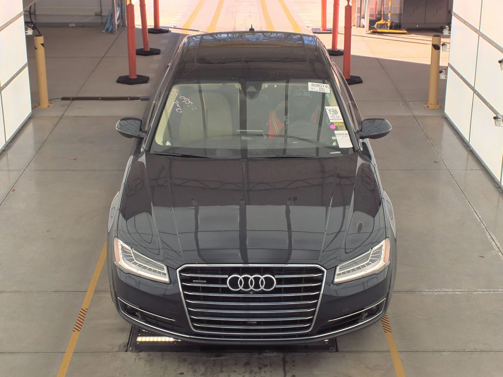Audi A8 Long* Matrix* distronik* B&O* 360* масаж* Head-up* - изображение 3