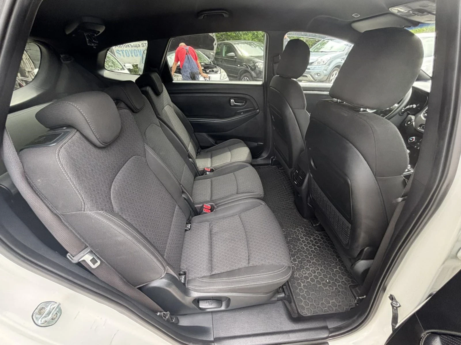 Kia Carens 1.7 eco dynamics - изображение 10