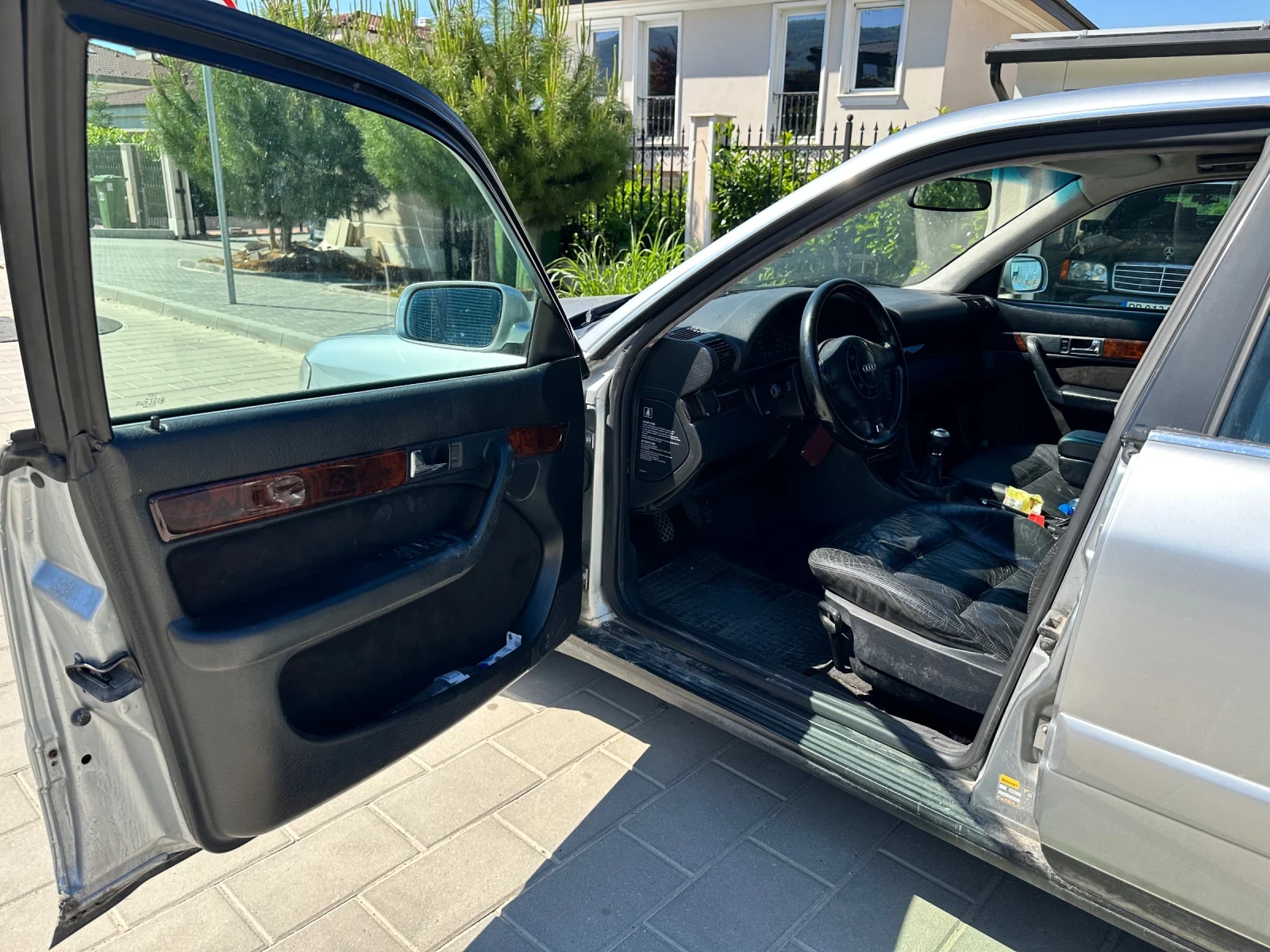 Audi A6 2.5 TDI 140 К.С. - изображение 7