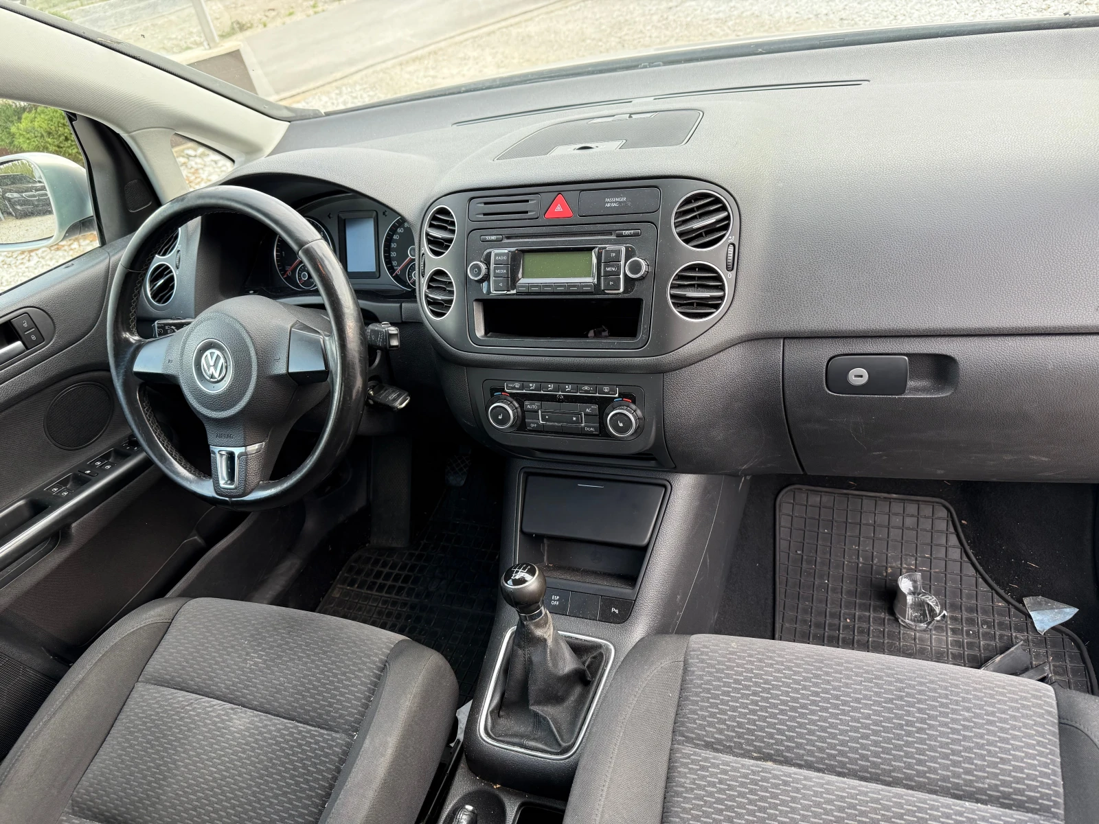VW Golf Plus 2, 0 TDI 110 .    | Mobile.bg   11