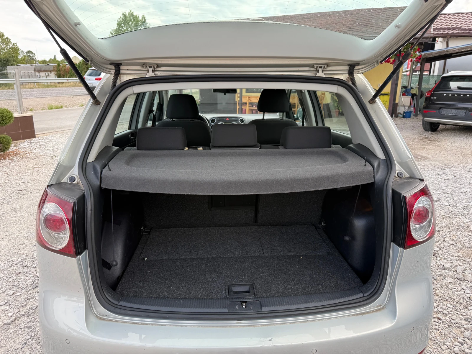 VW Golf Plus 2, 0 TDI 110 .    | Mobile.bg   14