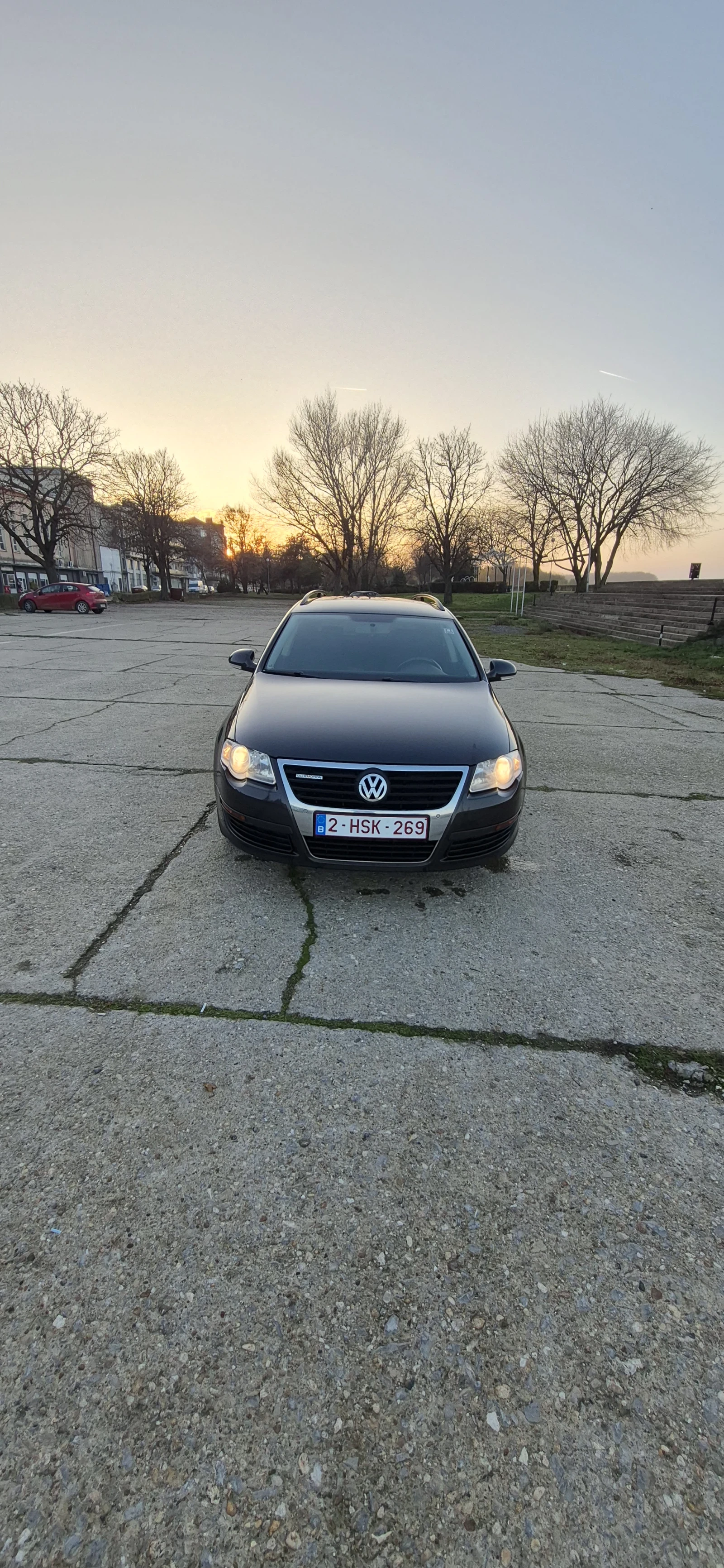 VW Passat  - изображение 4