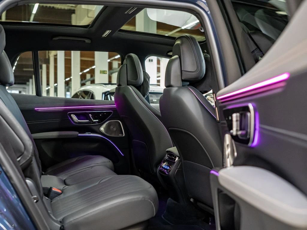 Mercedes-Benz EQS 580 SUV 4-MATIC AMG HYPERSCREEN CARBON | Mobile.bg � ����������� 11