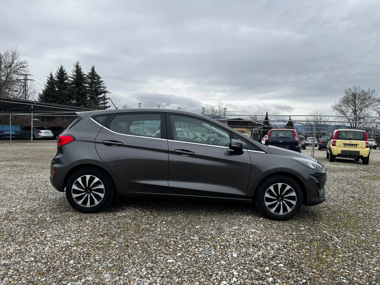 Ford Fiesta 1.1i EURO 6D GAZ инжекцион - изображение 3