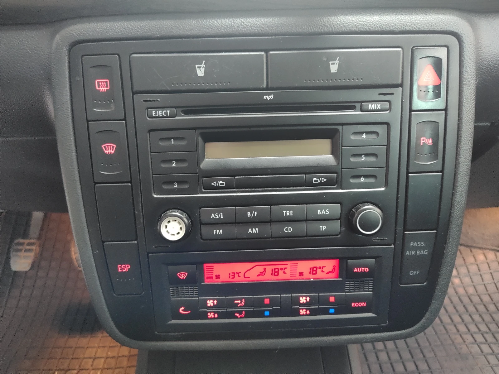 Seat Alhambra, снимка 10 - Автомобили и джипове - 54310983
