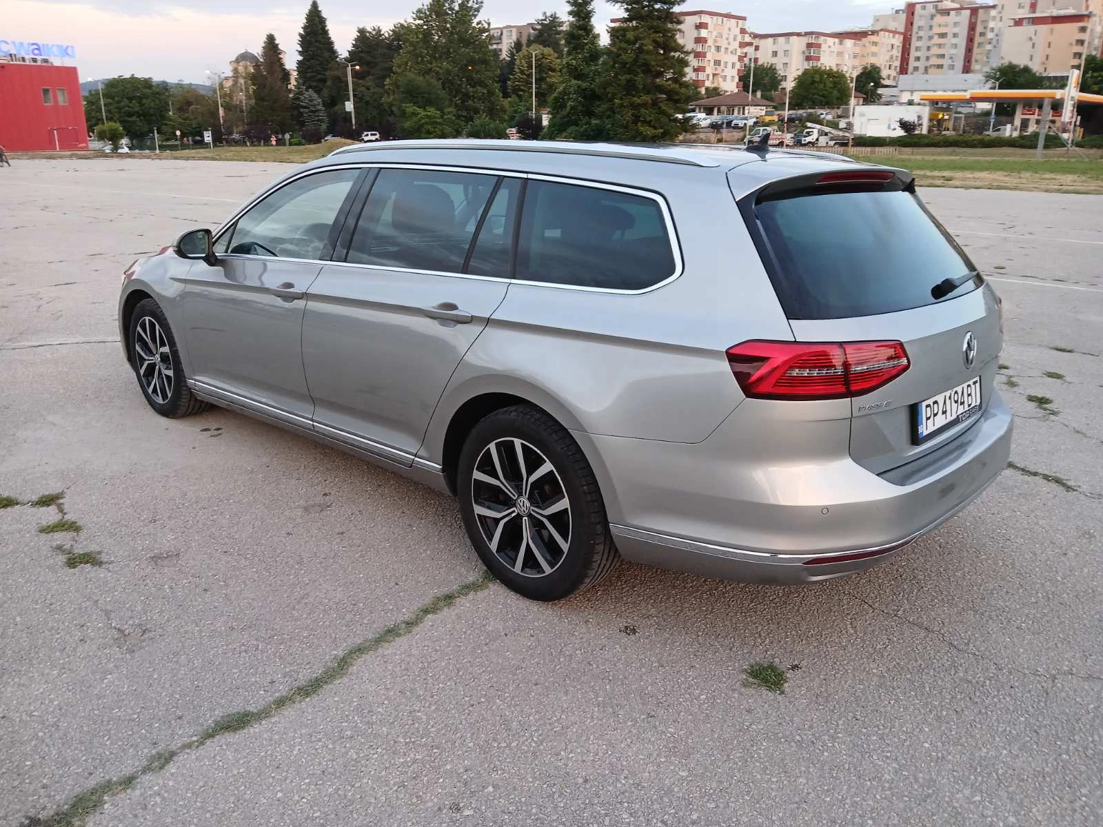 VW Passat 2.0 TDI DIGITAL , снимка 8 - Автомобили и джипове - 55647449