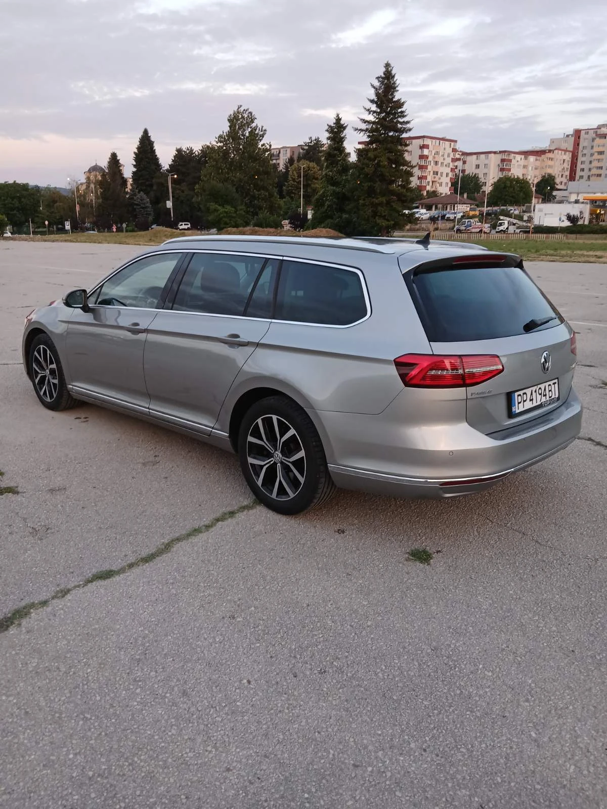 VW Passat 2.0 TDI DIGITAL , снимка 9 - Автомобили и джипове - 55647449