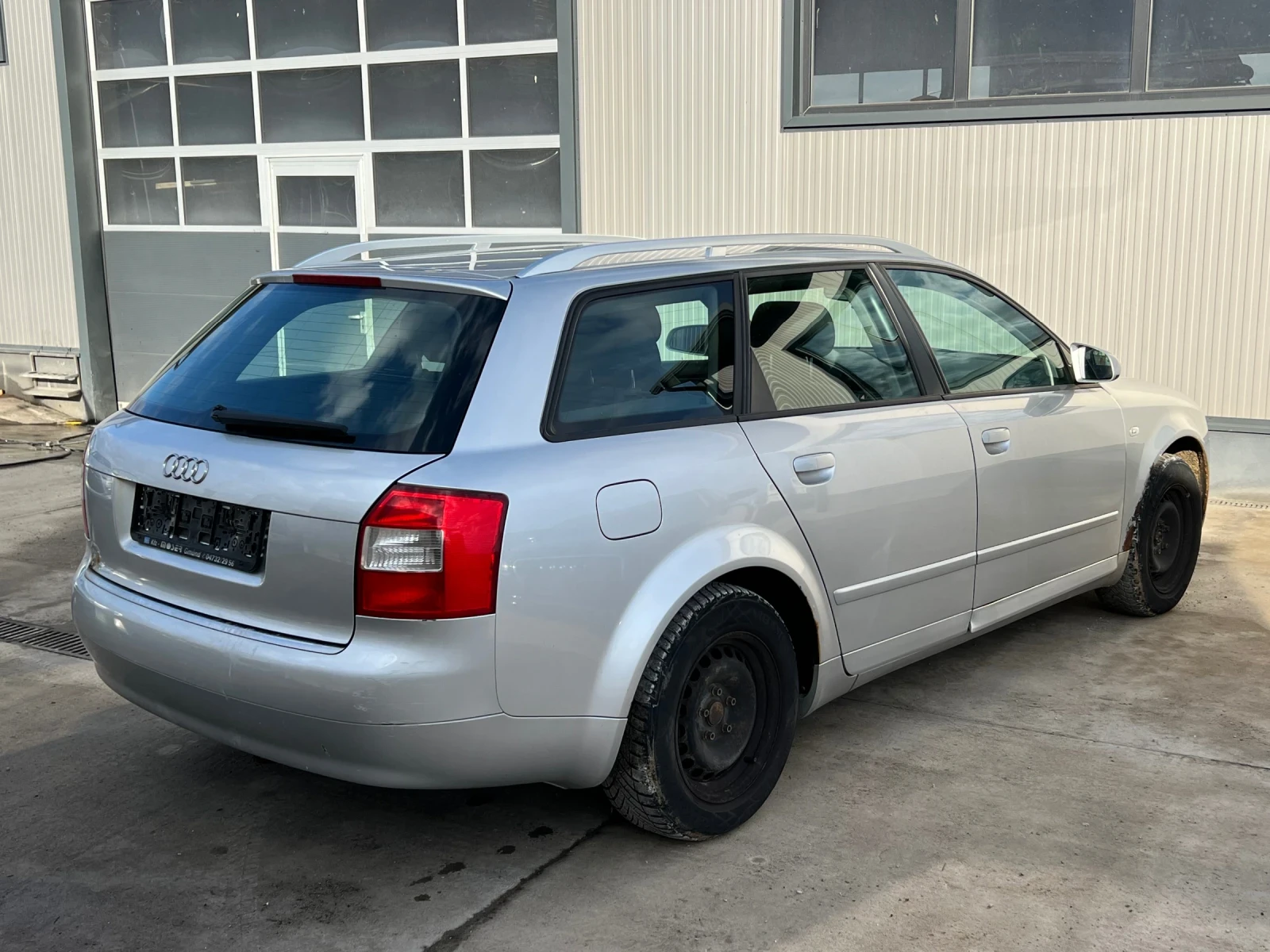 Audi A4 1.9 101k.c, снимка 3 - Автомобили и джипове - 54412893