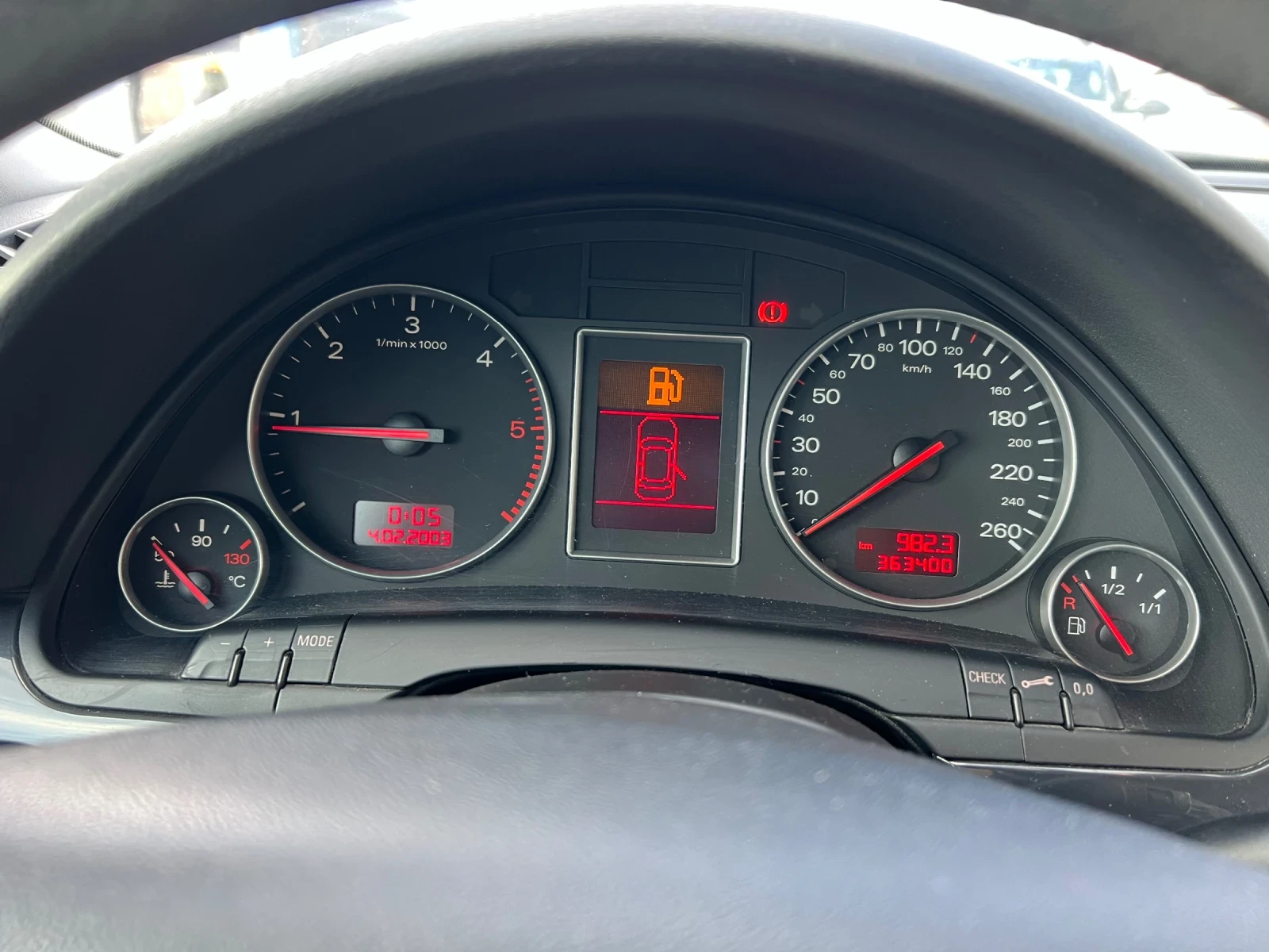 Audi A4 1.9 101k.c, снимка 8 - Автомобили и джипове - 54412893