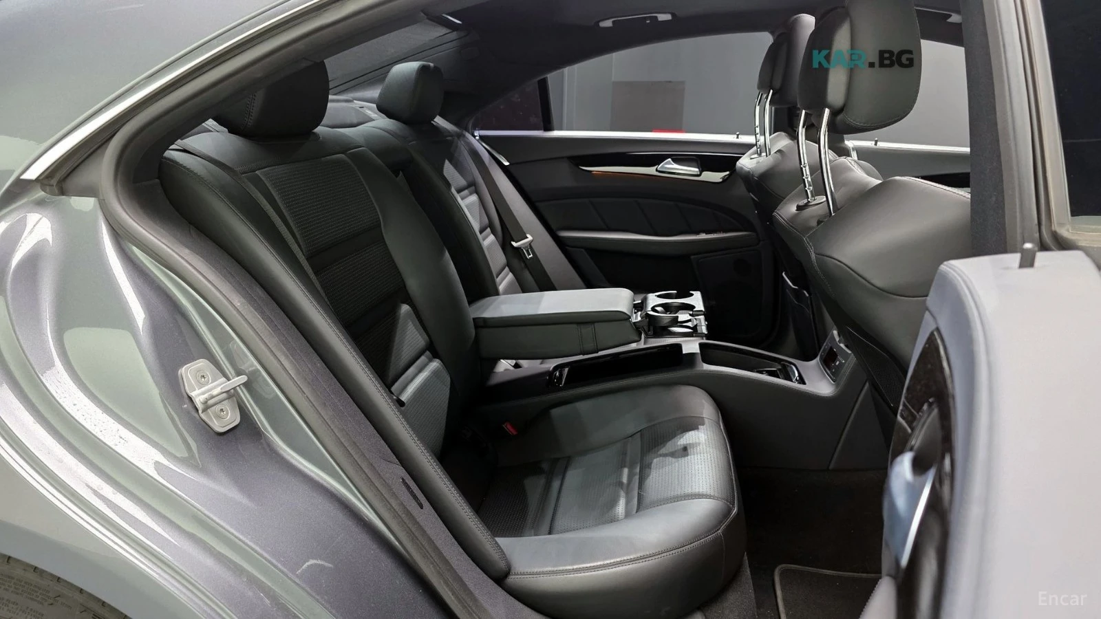Mercedes-Benz CLS 63 AMG 4MATIC* ПОДГРЕВ* ОБДУХВАНЕ* КАМЕРА* HARMAN* KARDON, снимка 10 - Автомобили и джипове - 54760300