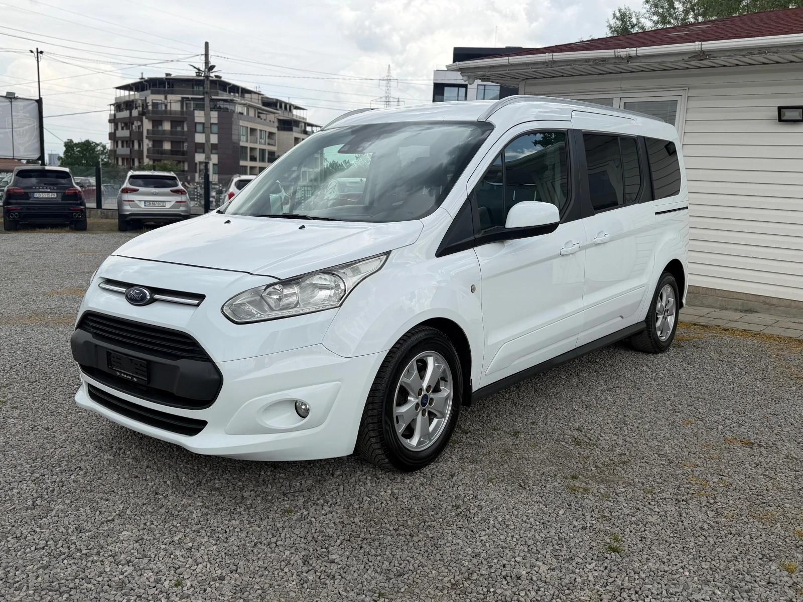 Ford Tourneo Connect 1.5Hdi-Автоматик-Фейс-Швейцария 