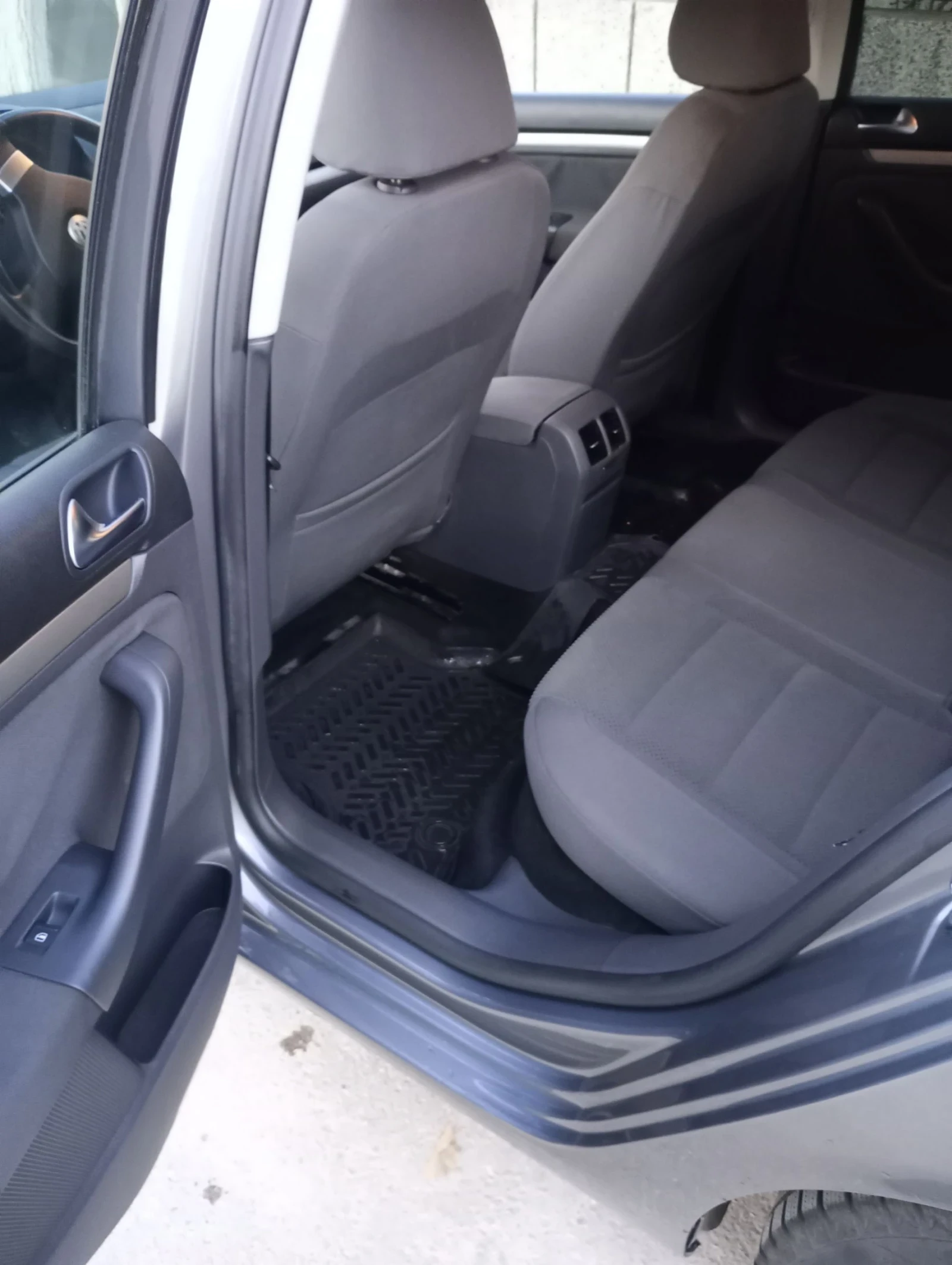 VW Golf | Mobile.bg � ����������� 6