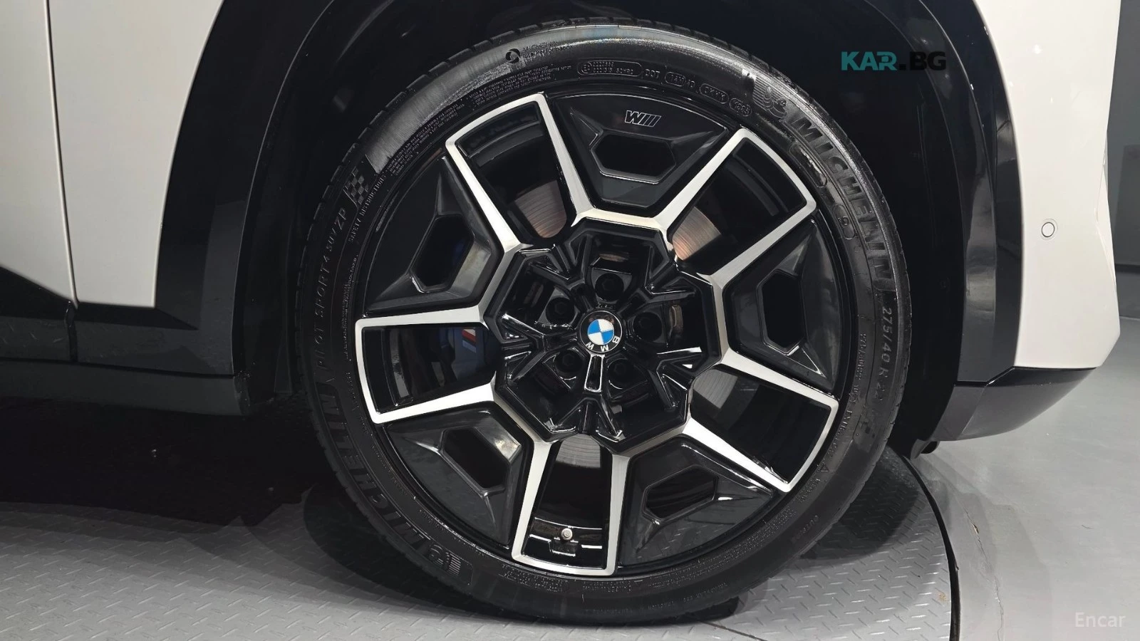 BMW XM 4.4* HUD* МАСАЖИ* 360* КОЖА* ОБДУХВ, снимка 5 - Автомобили и джипове - 55077549