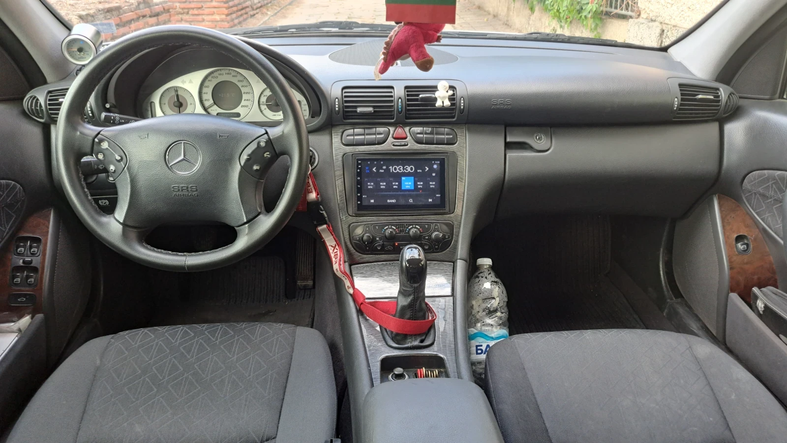 Mercedes-Benz C 200, снимка 13 - Автомобили и джипове - 55564836