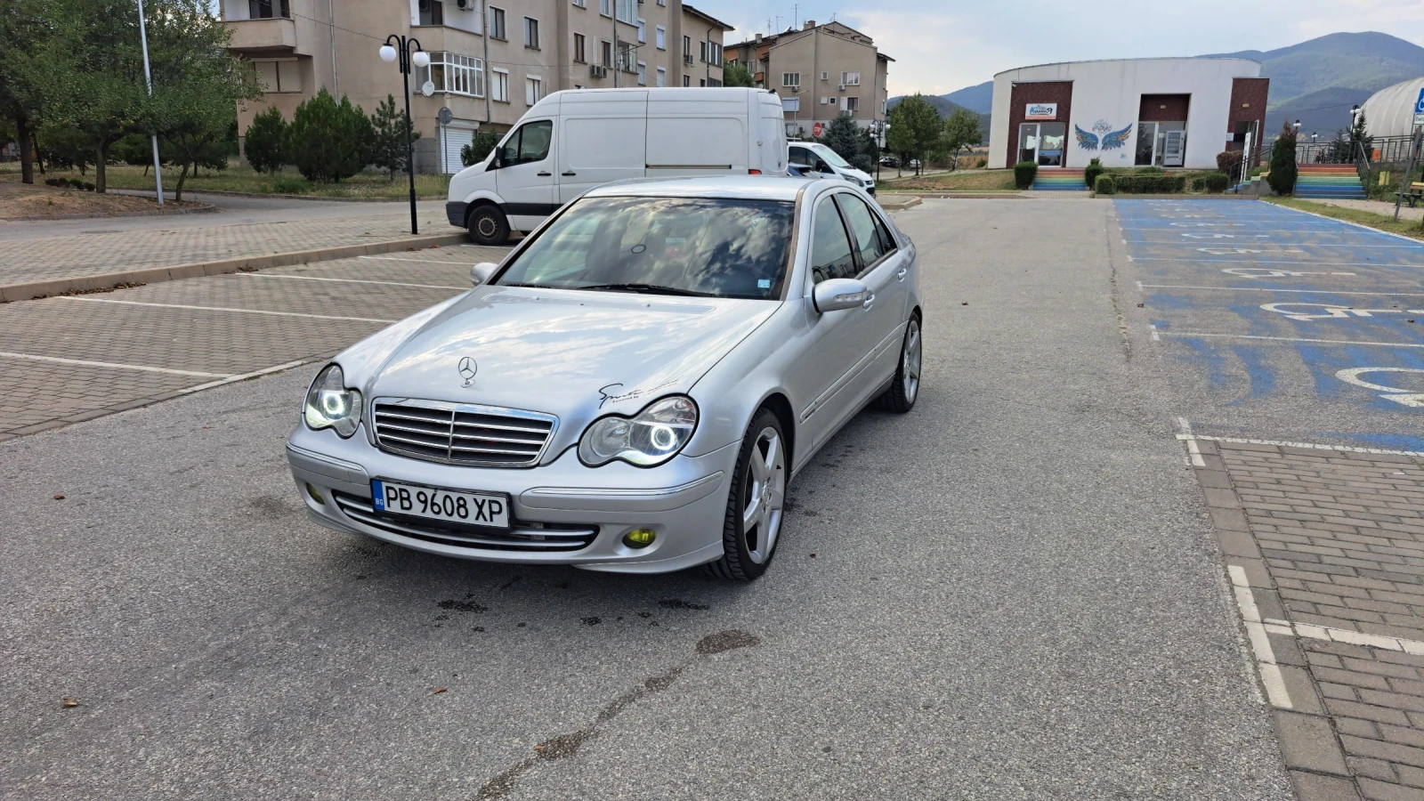 Mercedes-Benz C 200