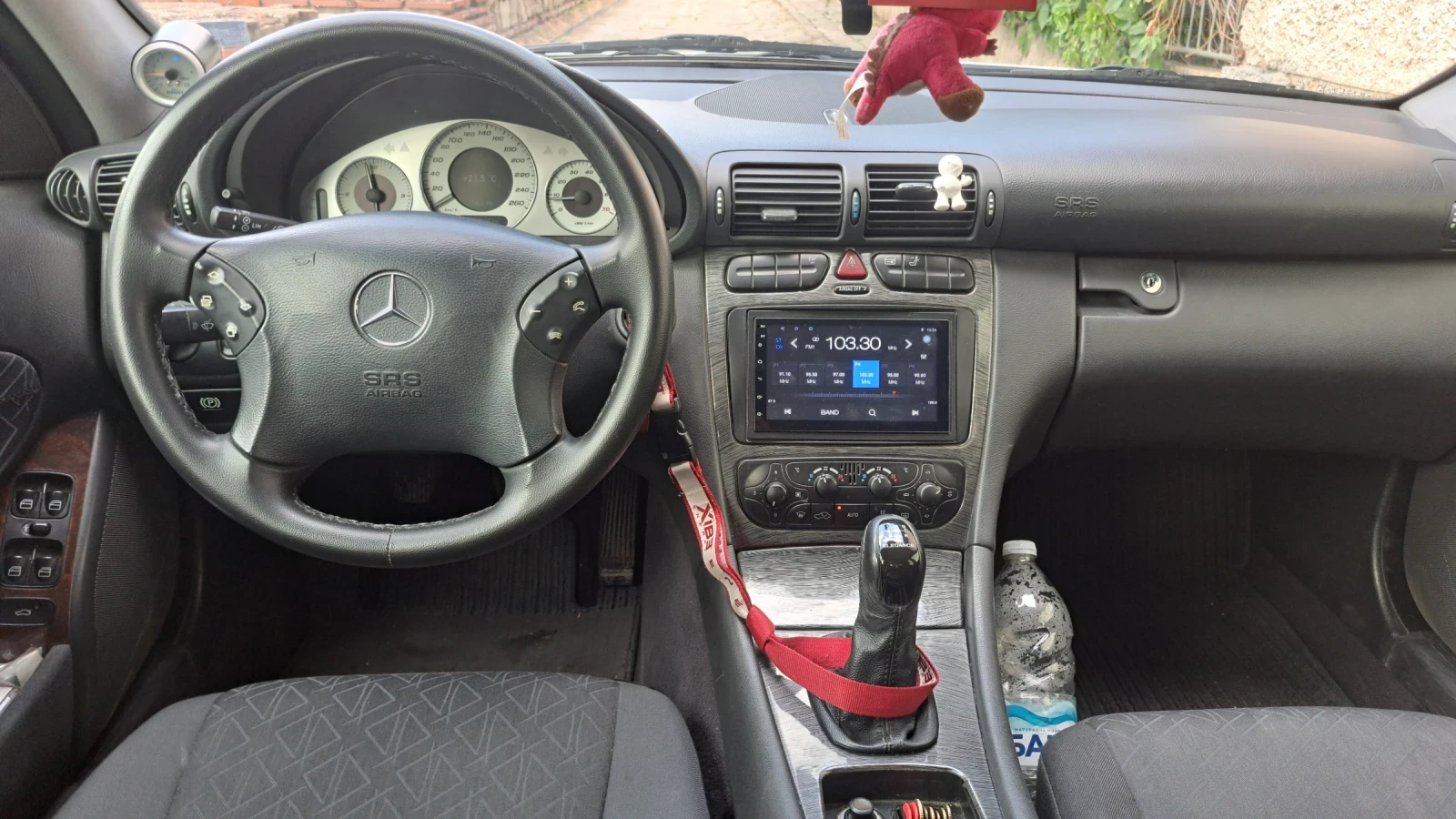 Mercedes-Benz C 200, снимка 11 - Автомобили и джипове - 55564836
