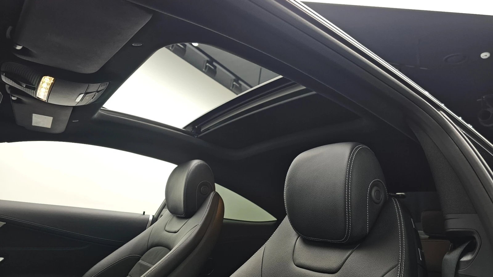 Mercedes-Benz C 200 COUPE, снимка 6 - Автомобили и джипове - 55635663