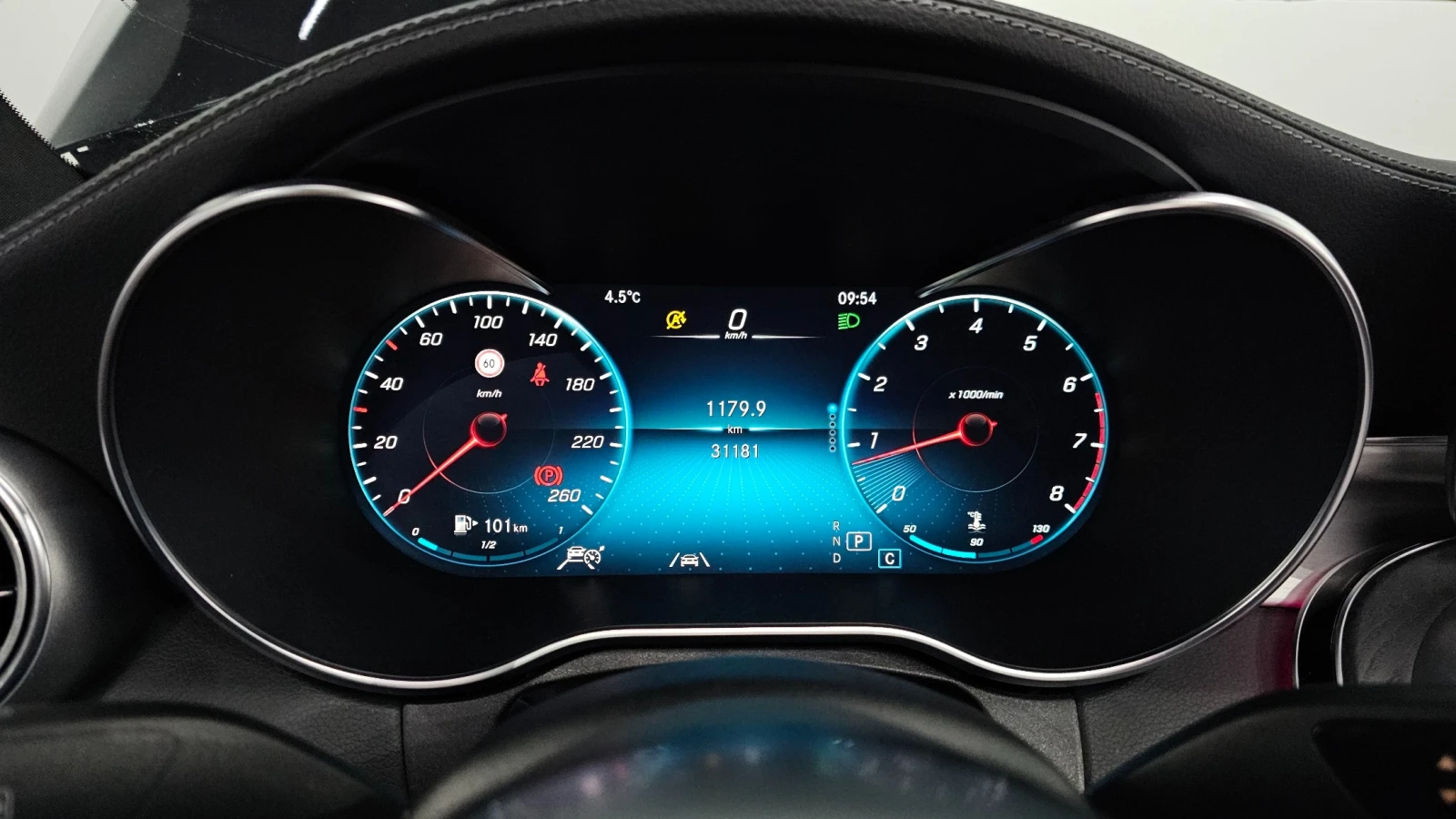 Mercedes-Benz C 200 COUPE, снимка 8 - Автомобили и джипове - 55635663