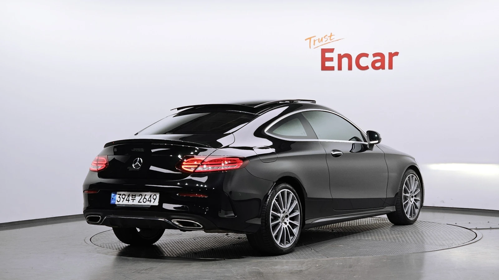 Mercedes-Benz C 200 COUPE, снимка 2 - Автомобили и джипове - 55635663