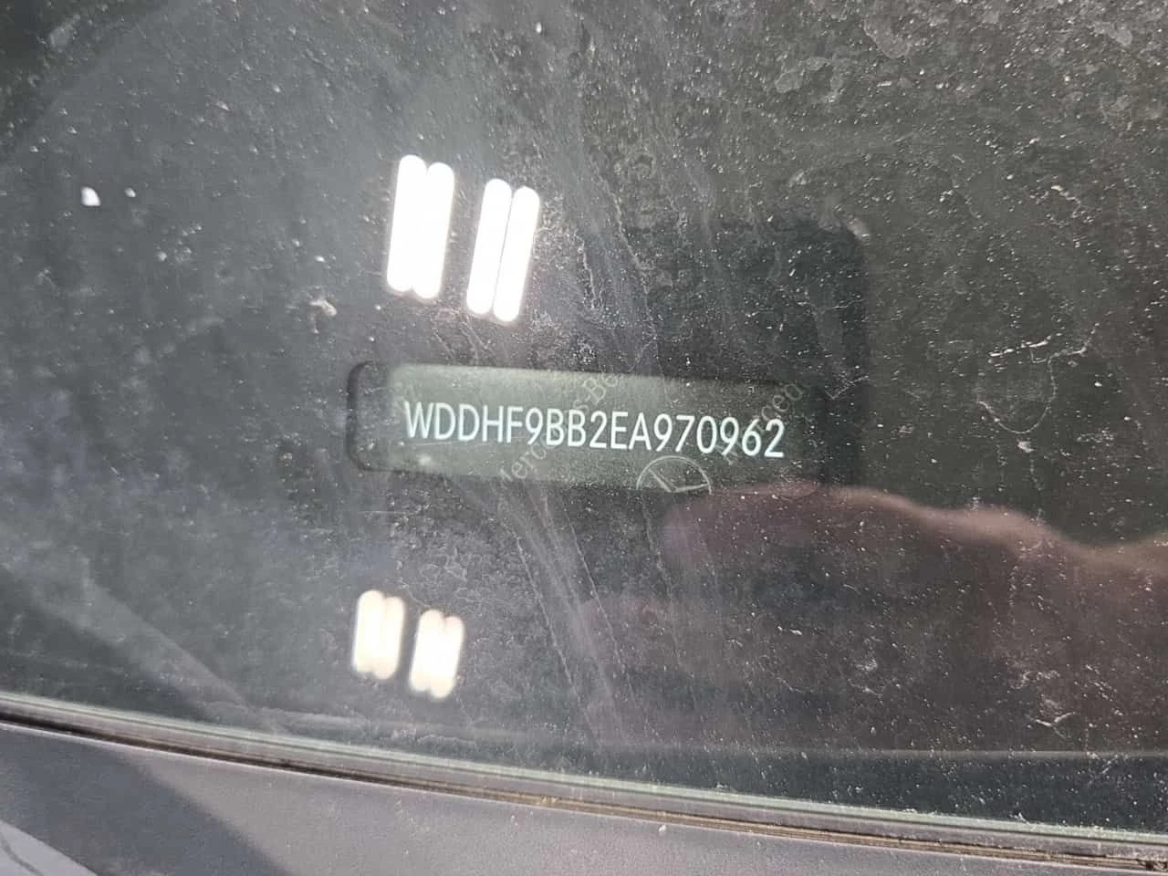 Mercedes-Benz E 500  / ДИСТРОНИК / 360 / КОЖА / 2 КЛЮЧА , снимка 17 - Автомобили и джипове - 55641358