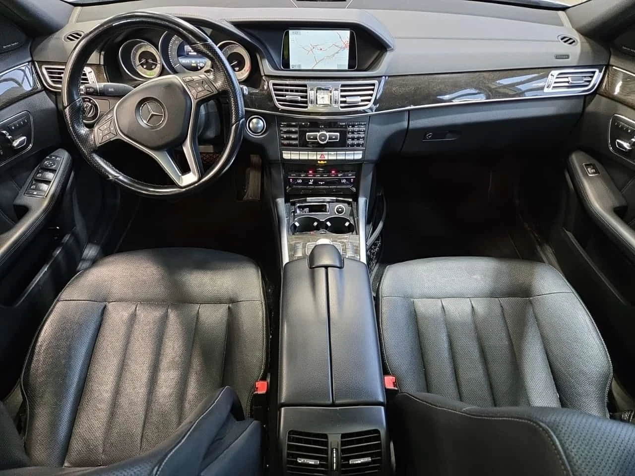 Mercedes-Benz E 500  / ДИСТРОНИК / 360 / КОЖА / 2 КЛЮЧА , снимка 10 - Автомобили и джипове - 55641358