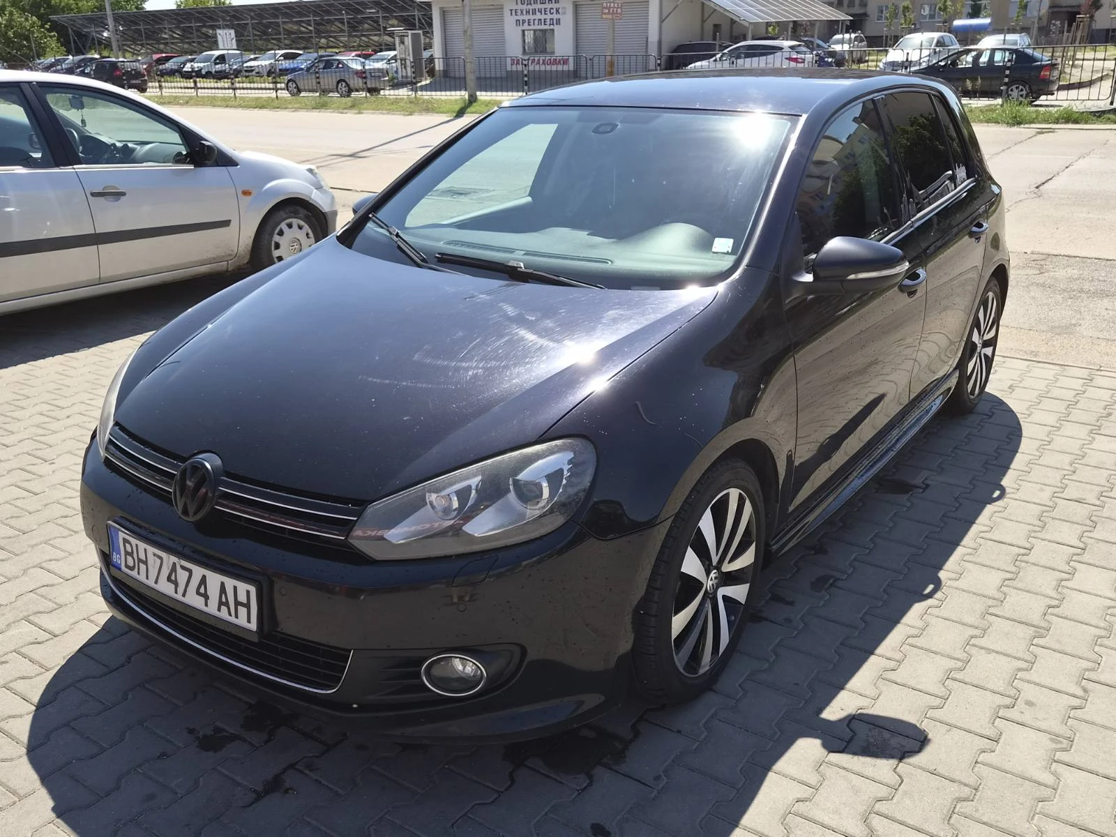 VW Golf 1.6 TDI, снимка 7 - Автомобили и джипове - 55677293