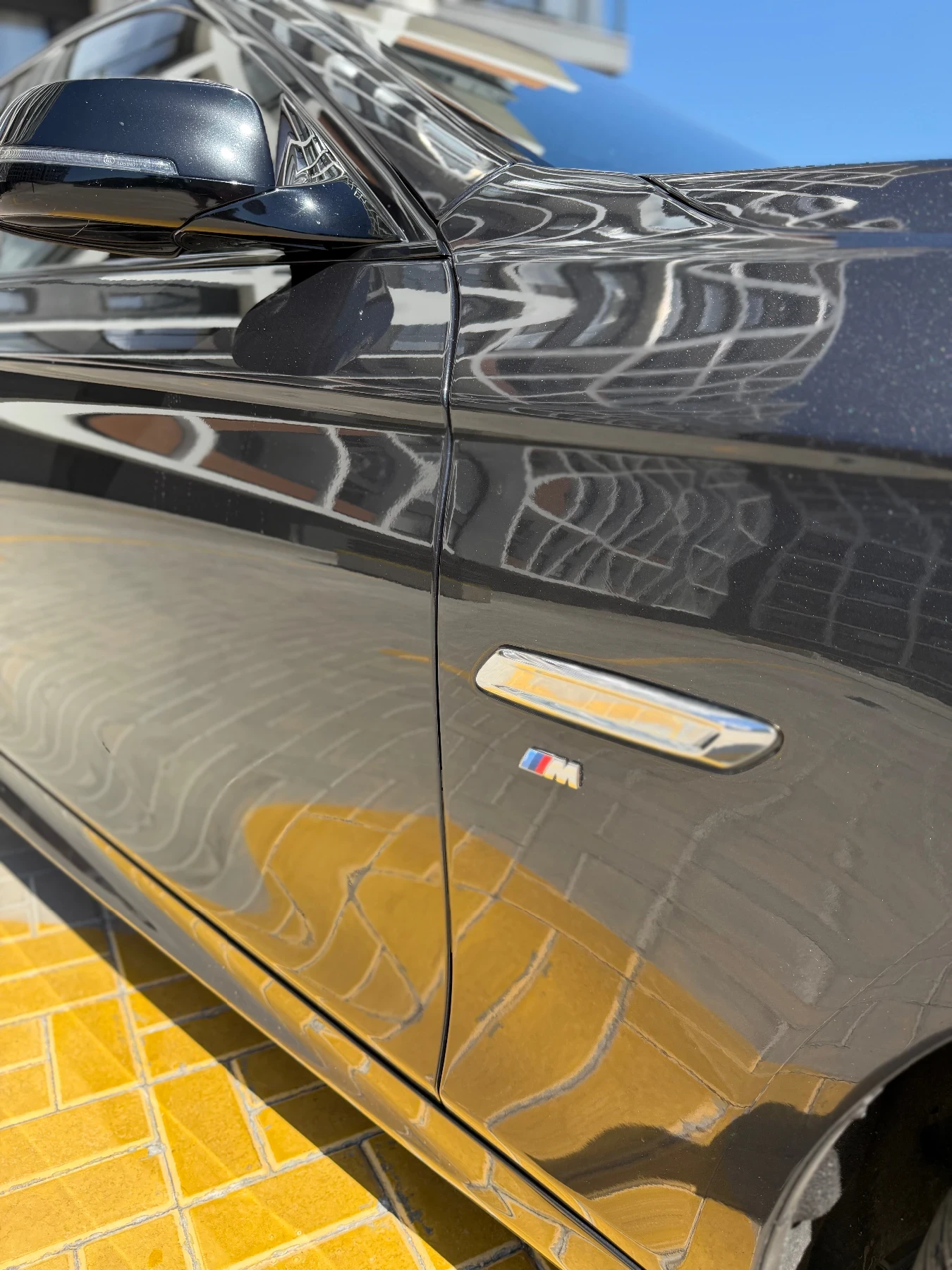 BMW 530 M-Pack Shadow line, снимка 2 - Автомобили и джипове - 55768446