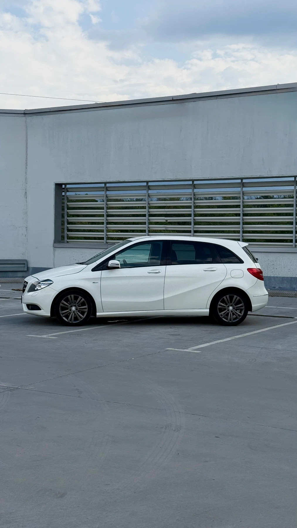 Mercedes-Benz B 180 1.8 CDI | AUTOMAT | КАМЕРА | НАВИ | CRUISE CONTROL, снимка 4 - Автомобили и джипове - 55898117