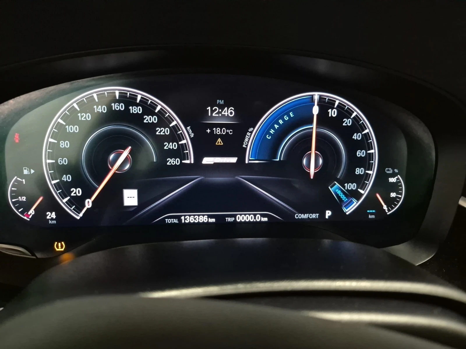 BMW 530E * XDRIVE IPERFORMANCE * CARFAX * , снимка 7 - Автомобили и джипове - 55911437