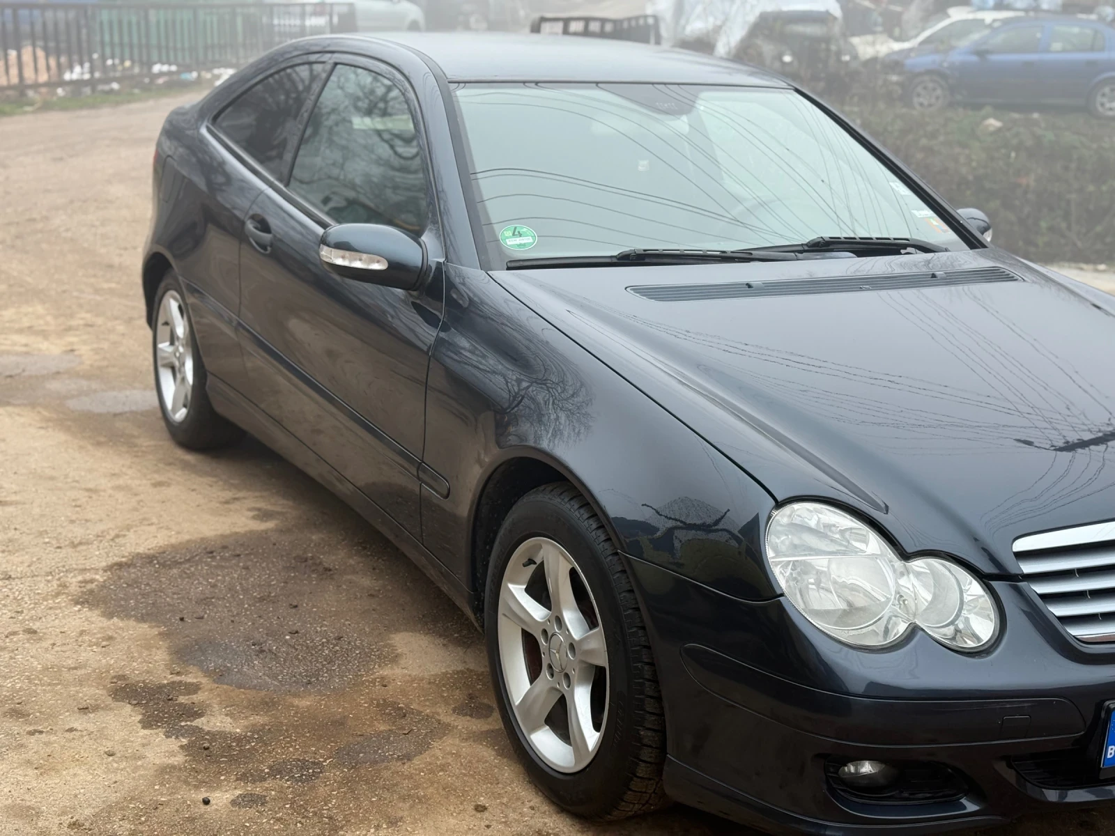 Mercedes-Benz C 180, снимка 2 - Автомобили и джипове - 55993062