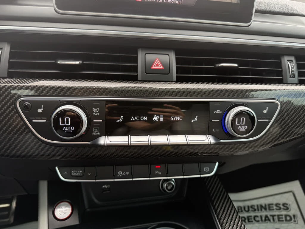 Audi Rs5 2.9TFSI* CARBON CERAMIC* BLACK OPT* МАСАЖ* 360, снимка 13 - Автомобили и джипове - 56012662