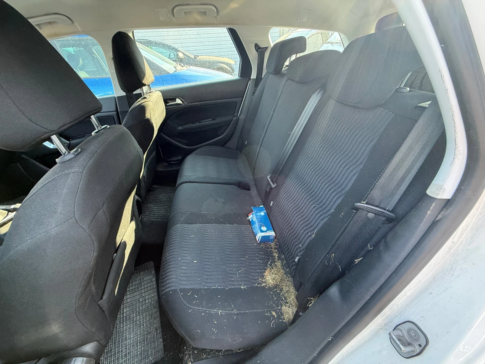 Peugeot 308 1.6 HDI 120КС DV6FC, снимка 12 - Автомобили и джипове - 56015165