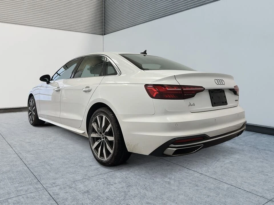 Audi A4 Komfort * АвтоКредит (ЦЕНА ДО БГ), снимка 5 - Автомобили и джипове - 56133333