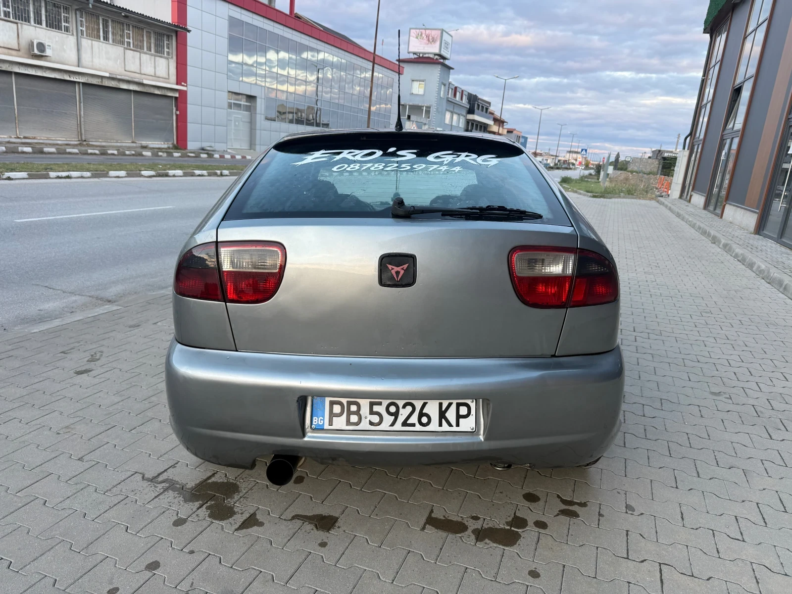 Seat Leon, снимка 5 - Автомобили и джипове - 56749080