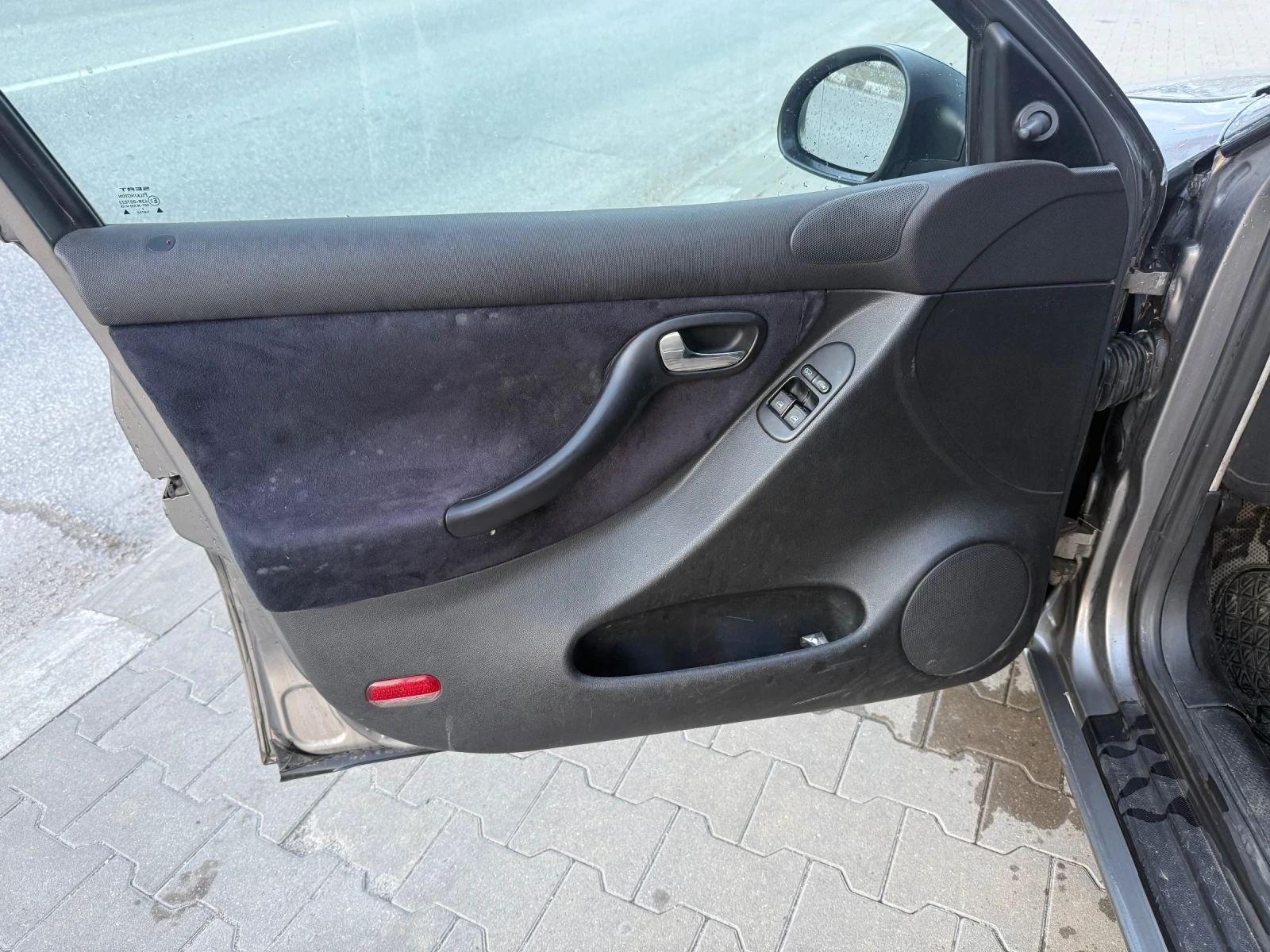 Seat Leon, снимка 9 - Автомобили и джипове - 56749080