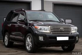     Toyota Land cruiser 200