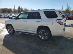 Toyota 4runner SR5 Кожа* Keyless* 4x4* Обдух* , снимка 3